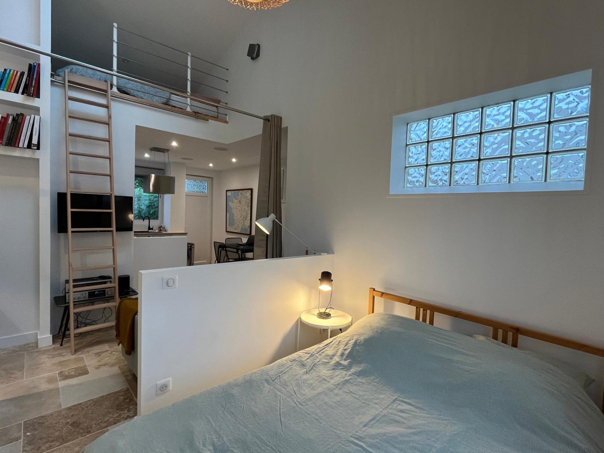 Loft Avec Terrasse Et Jardin Apartamento Angoulême Exterior foto